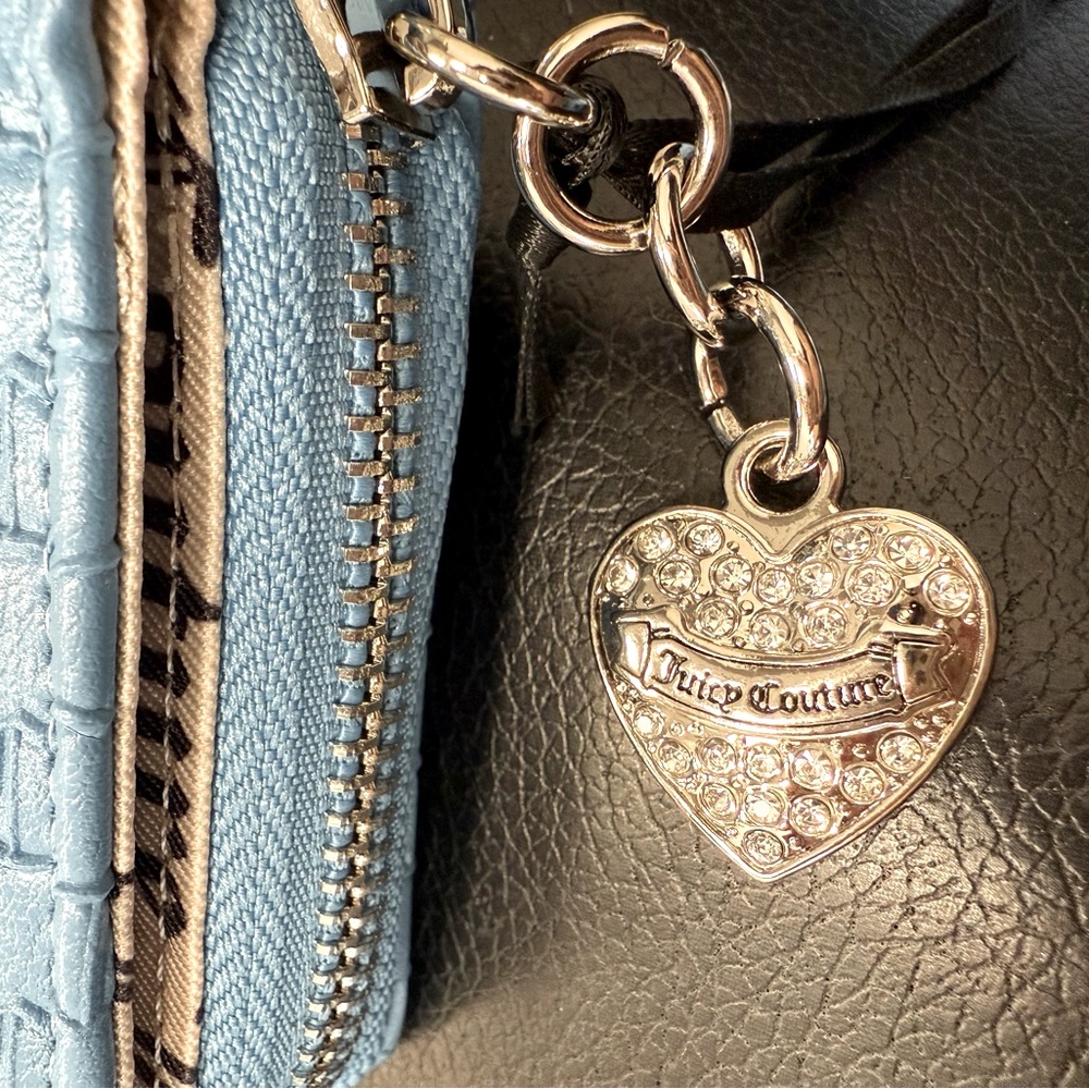 Juicy Couture NWT Beautiful Blue & Silver Crossbody Wallet & Bag Set (P168) - Picture 10 of 12